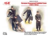German Armoured Vehicle Crew (1941-1942) (4 figures and cat)