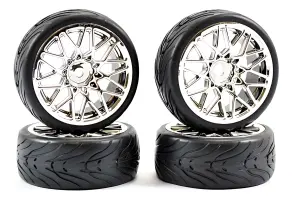 Fastrax Street Tread Tyres on Star Spoke Chrome Wheels (4)