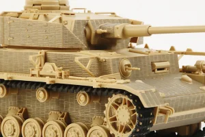Tamiya 1/35 Panzer IV J Zim Sheet