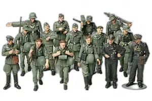 Tamiya German Infantry On Manoeuvres