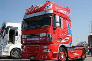 Italeri Daf Xf 105 Space America