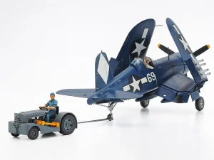 Tamiya Vought F4U-1D Corsair With Moto Tug