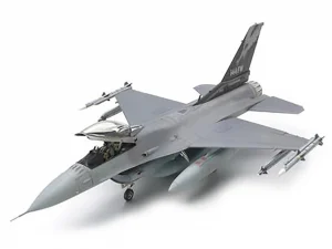 Tamiya F-16C (Black 25/32)
