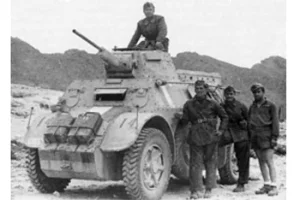 Italeri Ab41 With Bersaglieri It Infantry