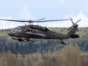 UH-60A Black Hawk with ESSS & Skis