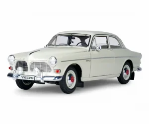 IXO Full Kit Volvo S122 Amazone 1:8 Scale Metal Kit