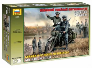 Zvesda German WW2 R12 Motorcyle 2 Figures