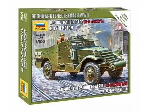 Zvesda Soviet M-3 Scout Car With Machine
