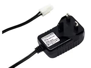 Tamiya NiMh/NiCd 650mAh Fast Peak Detect Trickle Charger - UK Plug