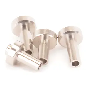 Steering Posts (4 pcs) - CAT XLS