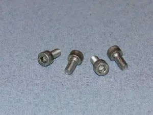 SS Socket HD Screw M5 10mm (4) - Bulk Pack Of 5