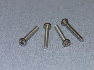 SS Pozi Pan Head Scr M4 30mm (4) - Bulk Pack Of 5