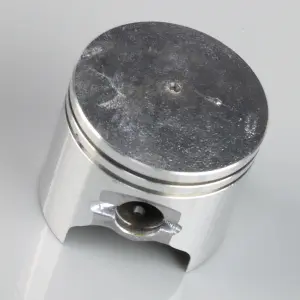 GT80 Piston