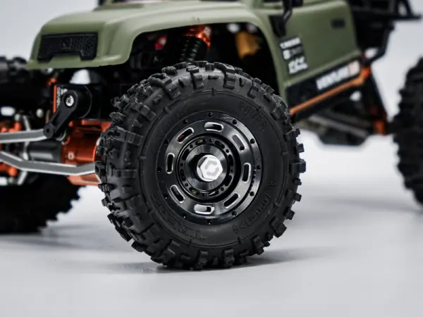 CC-8 Aluminium Wheel 1.3in (Black/4pcs) &mdash; image 3 of 6