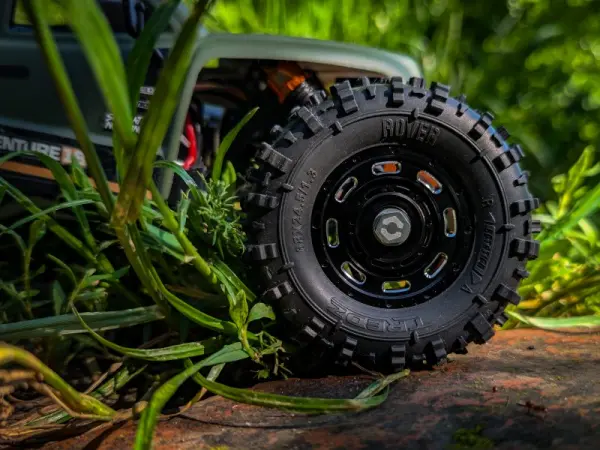 CC-8 Aluminium Wheel 1.3in (Black/4pcs) &mdash; image 4 of 6