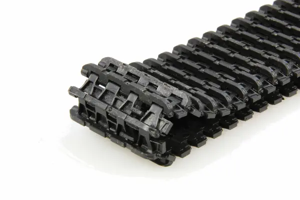 Heng Long Plastic Tracks (2) (3819/3818) &mdash; image 2 of 2