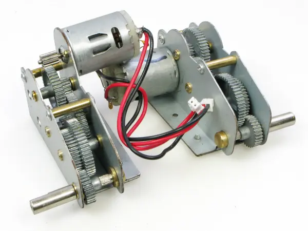 Heng Long Tiger 1/Panther Metal G/Box/Motor Set(3818/19 — image 2 of 2
