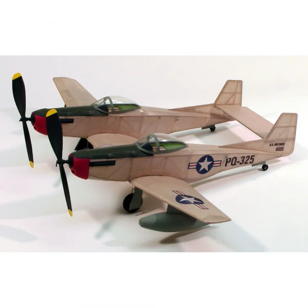 Dumas F-82 Twin Mustang (44.5Cm)(206)