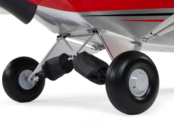Hangar 9 Carbon Cub 15cc ARF — image 10 of 12