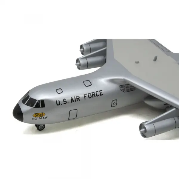 Atlantis Models Lockheed C-141 Starlifter — image 3 of 5
