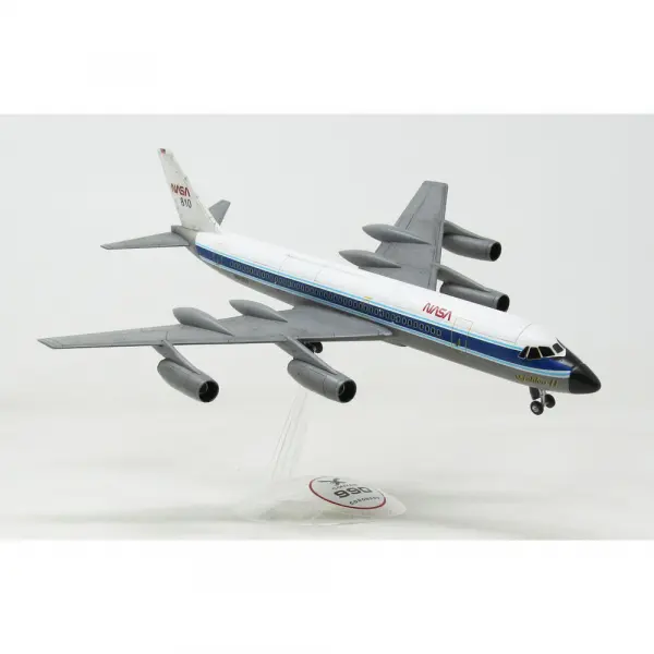 Atlantis Models 1:135 Convair 990 Jet Airliner Nasa Markings &mdash; image 3 of 7