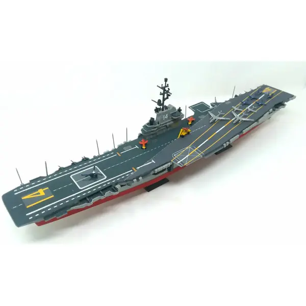 Atlantis Models 1:500 USS Ticonderoga Carrier CV14 Angled Deck Carrier — image 3 of 6