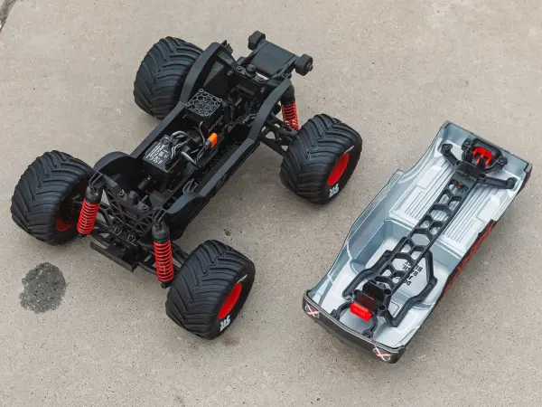 Arrma Quake GROM &mdash; image 35 of 36