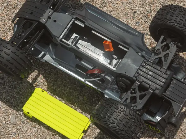 Arrma Vorteks 223S DSC 2WD — image 19 of 44