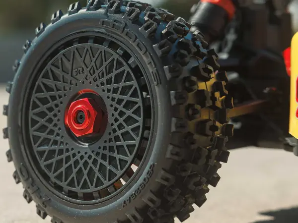 Arrma Typhon 665 — image 33 of 42