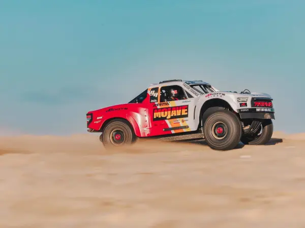 Arrma Mojave 4S — image 28 of 37