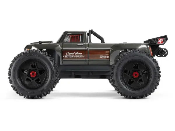Arrma Outcast 4S V2 RTR — image 17 of 21