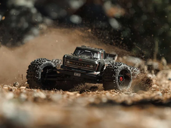 Arrma Outcast 4S V2 RTR