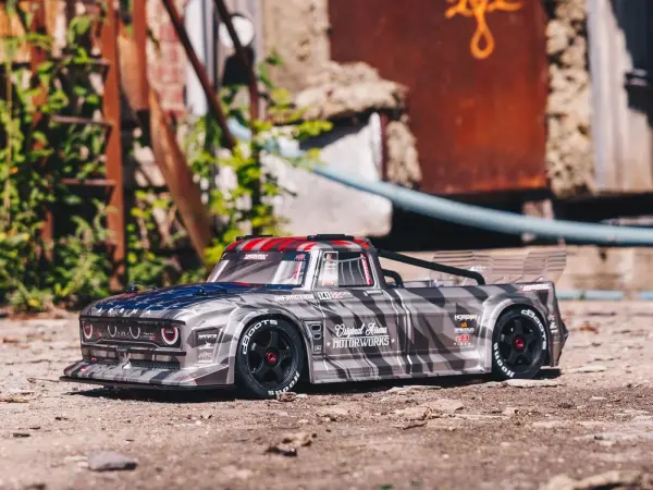 Arrma Infraction 6S V2 — image 37 of 39