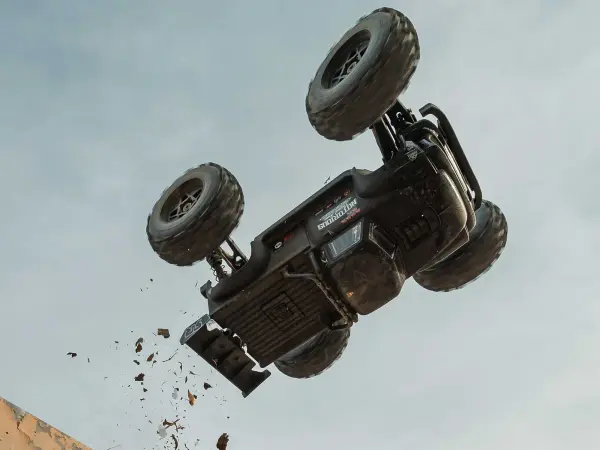 Arrma Notorious 6S V6 &mdash; image 37 of 37