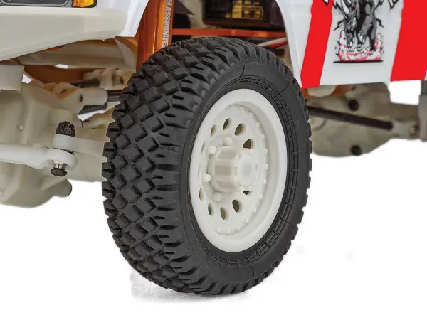 Team Associated RC10 4X4 Pick Up Truck Kit — image 5 of 17