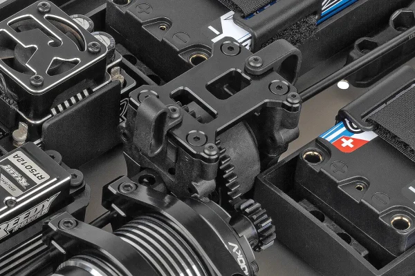 Associated RC8T4.2E Team Kit — image 8 of 14