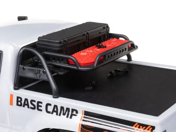 Axial SCX10 III Base Camp RTR — image 17 of 28
