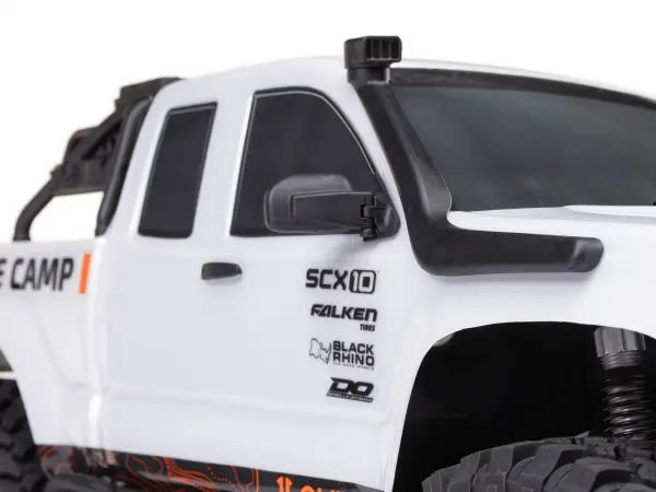 Axial SCX10 III Base Camp RTR — image 19 of 28
