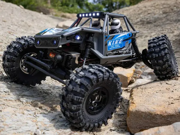 Axial UTB18 Capra &mdash; image 13 of 23