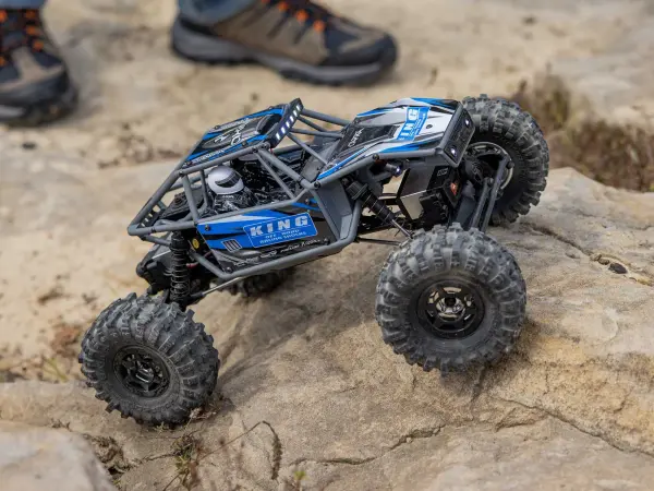 Axial UTB18 Capra &mdash; image 14 of 23