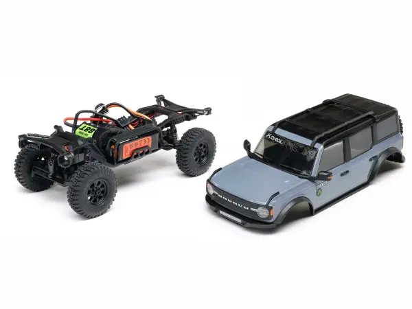 Axial SCX30 Ford Bronco — image 30 of 32