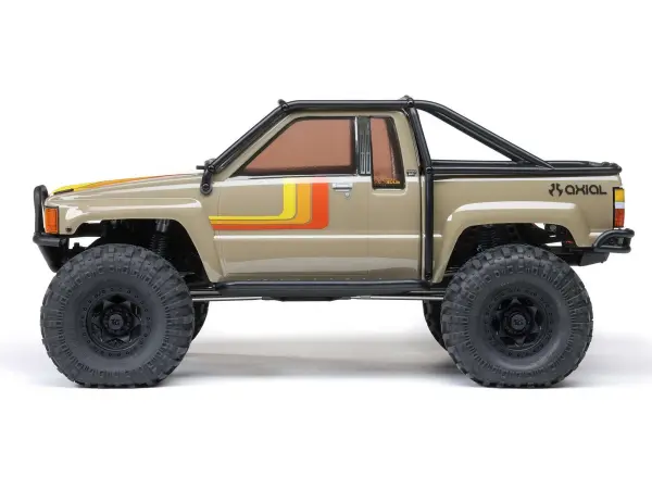 Axial SCX10 III 1987 Toyota SR5 4X4 RTR &mdash; image 22 of 30