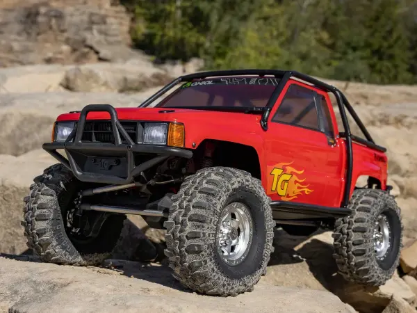 Axial SCX10 III 1987 Toyota SR5 4X4 RTR &mdash; image 30 of 30