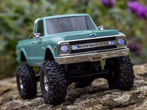 Axial SCX30 - Chevrolet K10 &mdash; image 23 of 30