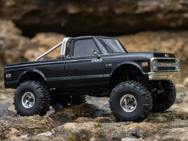 Axial SCX30 - Chevrolet K10 &mdash; image 28 of 30