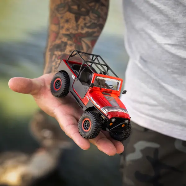 Axial SCX30 Jeep CJ-7 GenRight 4X4 &mdash; image 9 of 27