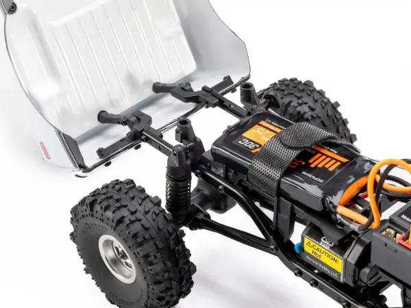 Axial SCX24 1971 Chevrolet C10 — image 10 of 31