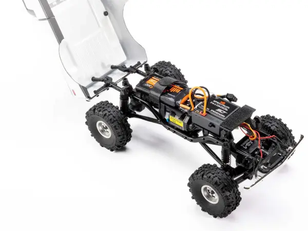 Axial SCX24 1971 Chevrolet C10 — image 11 of 31