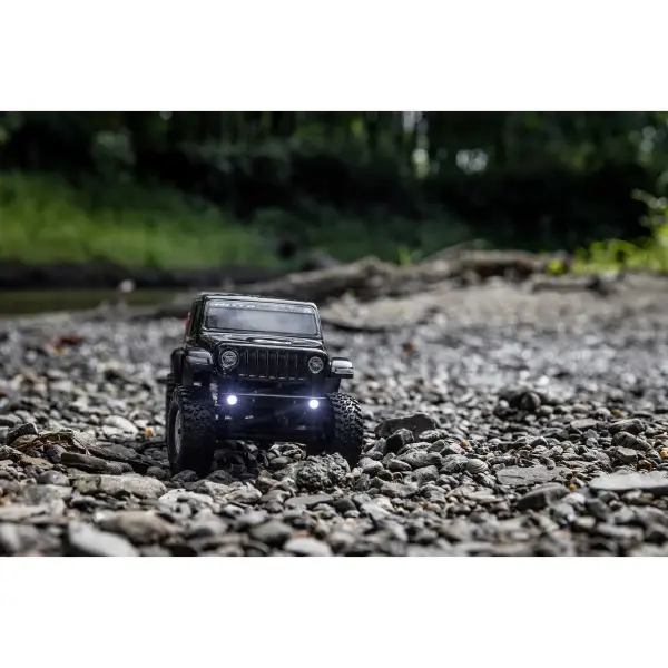 Axial SCX24 Jeep Gladiator — image 31 of 31