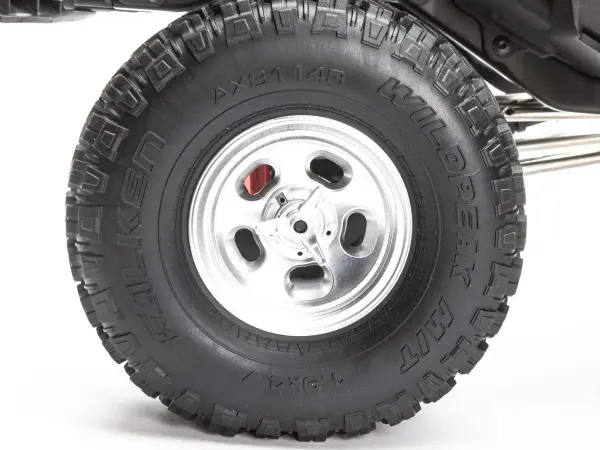 Axial SCX10 III Early Ford Bronco RTR — image 16 of 34